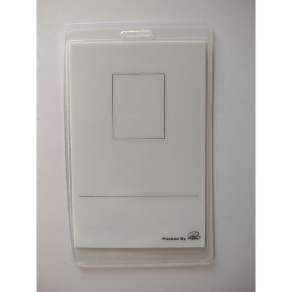 Ricky Martin Livin' La Vida Loca Tour Backstage Pass VIP Laser Laminated Reflect - Picture 3 of 3